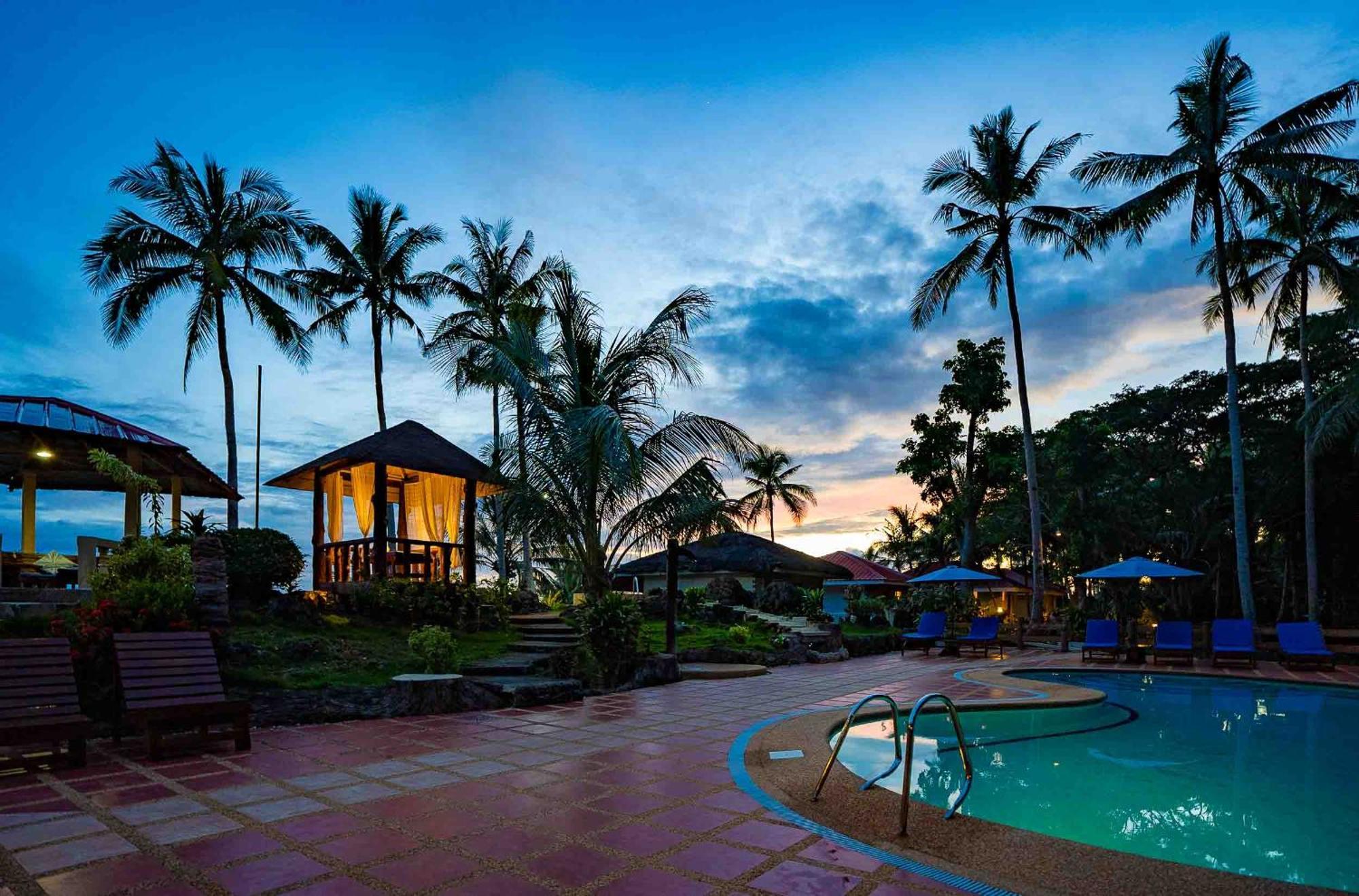 Blue Star Dive And Resort Anda  Exterior foto