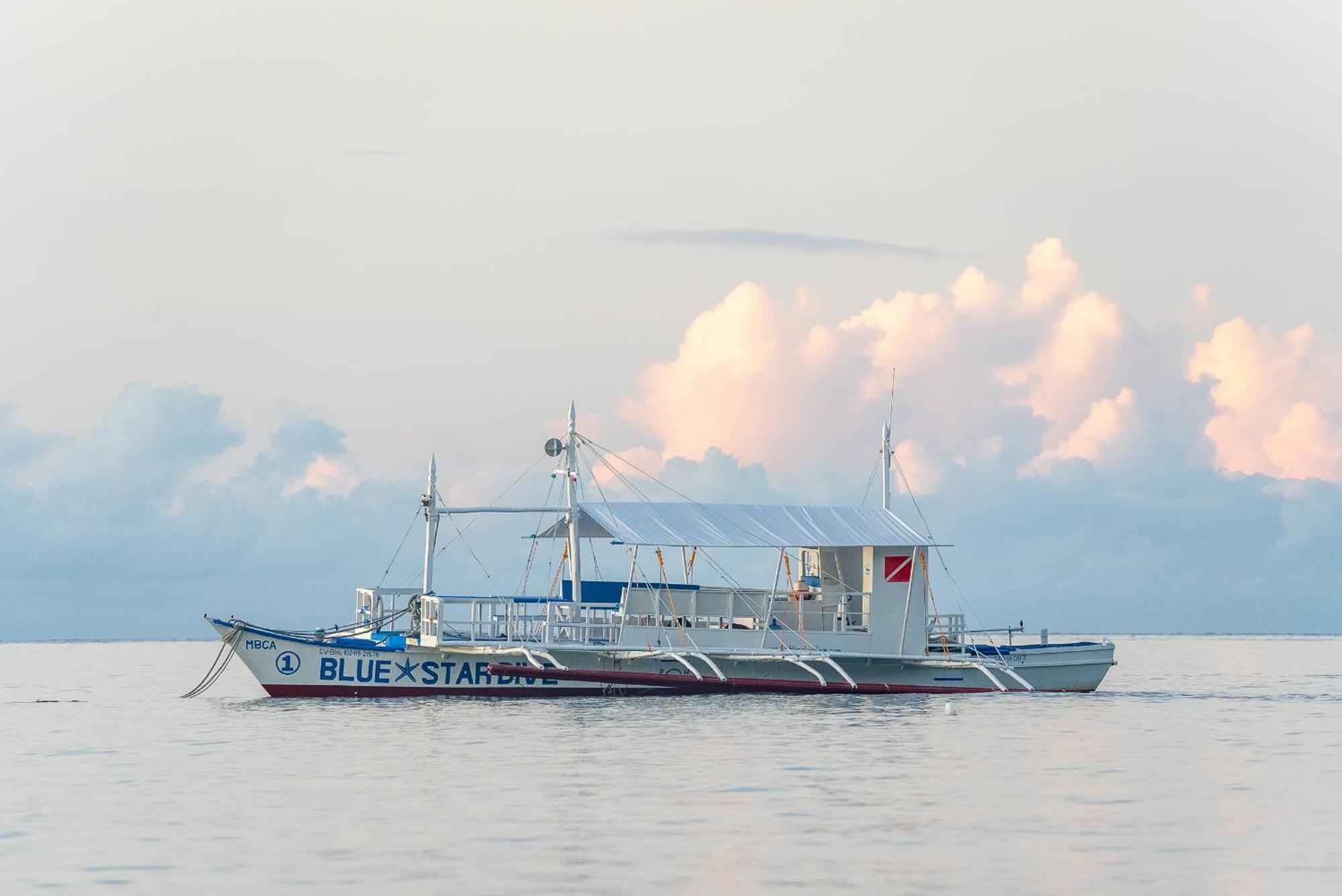 Blue Star Dive And Resort Anda  Exterior foto